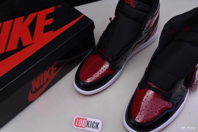 1st Kicks OG Jordan Patent 555088-063 1 Bred High Air 0702